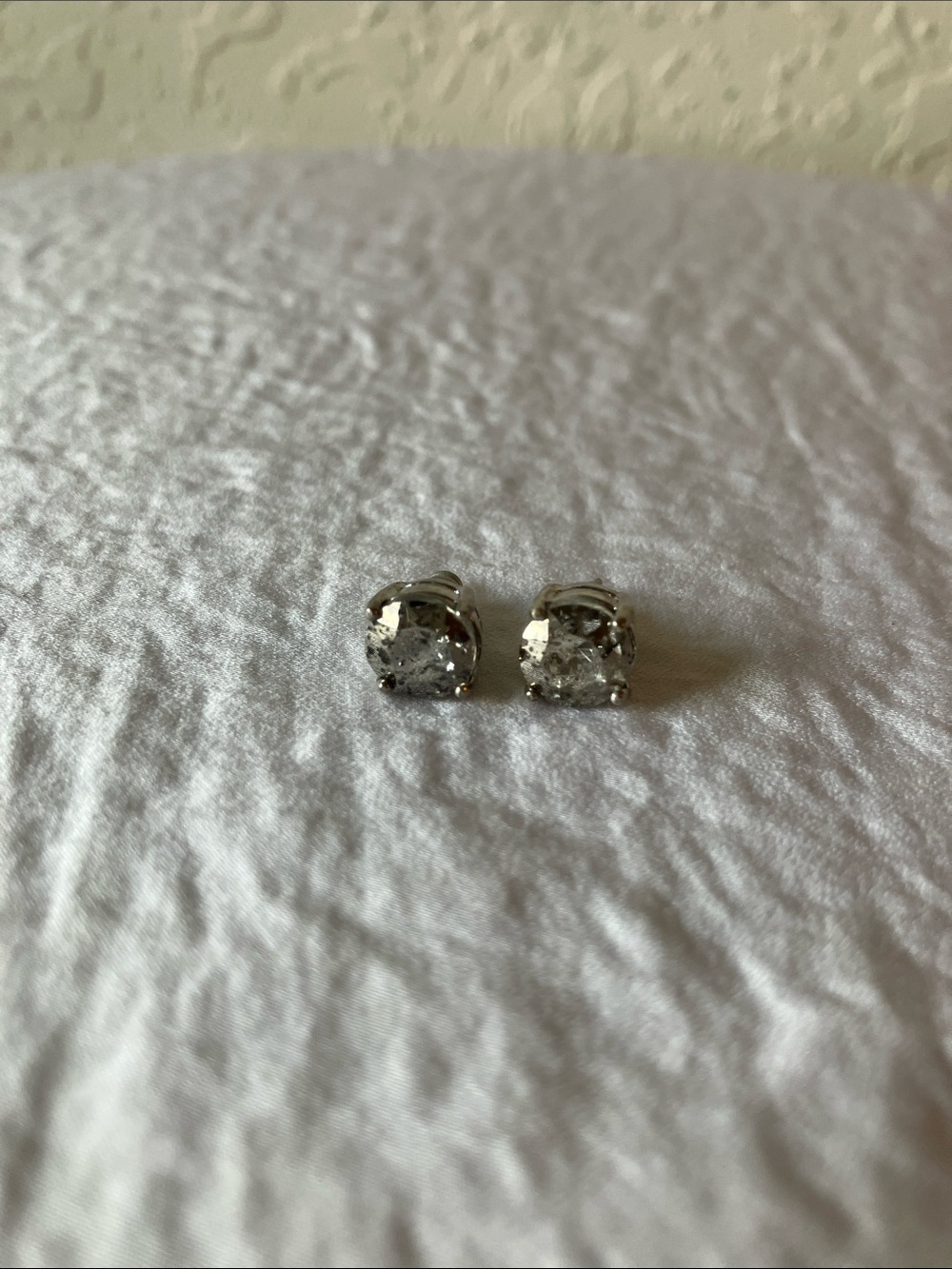 Kate Spade: Silver Tone “That Sparkle” Clear Crystal Stud Earrings